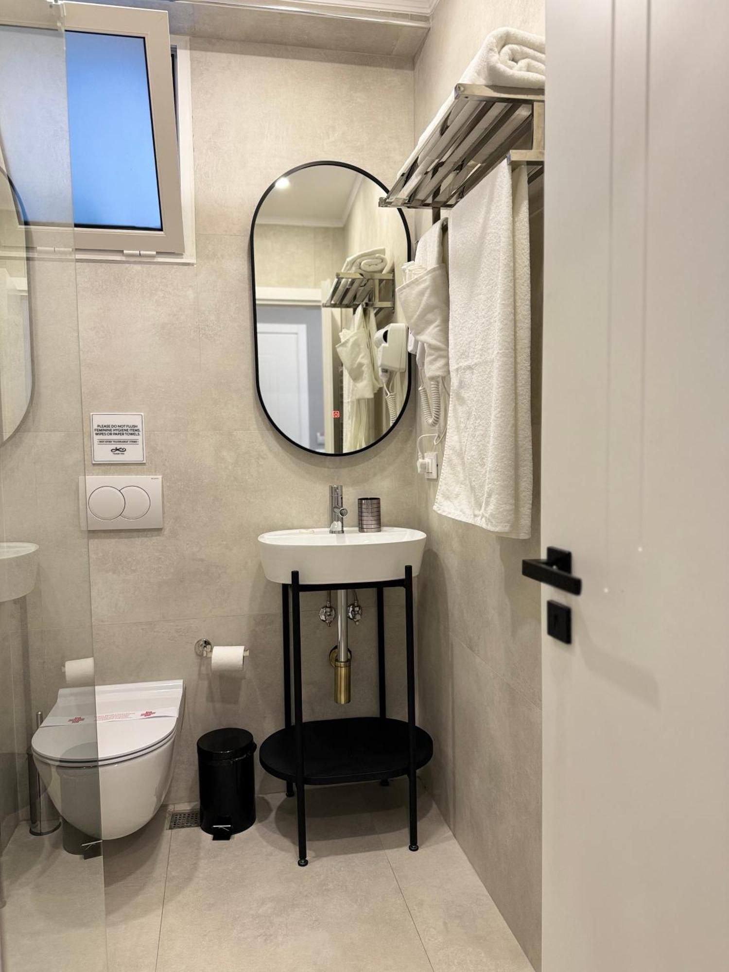 L'Hotel Tirana Eksteriør billede
