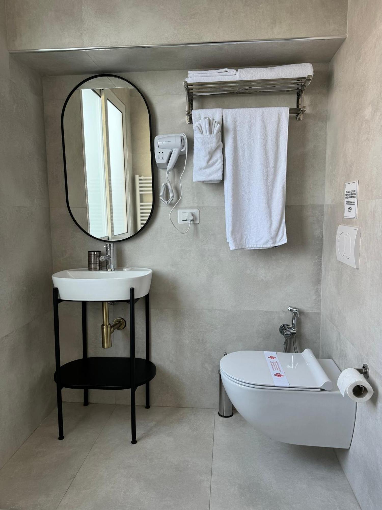 L'Hotel Tirana Eksteriør billede